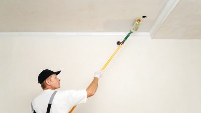 3 błędy, których nie możesz popełnić podczas malowania sufitu