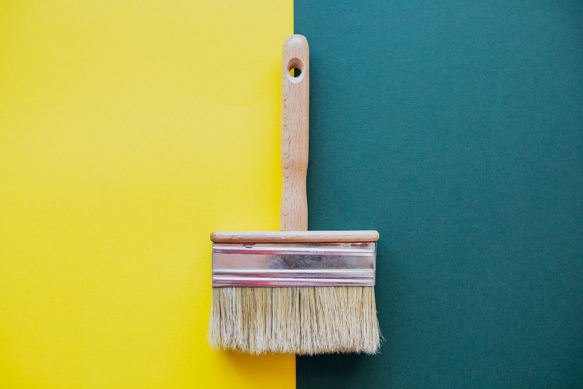 Malowanie ścian – jak łączyć kolory, aby do siebie pasowały?