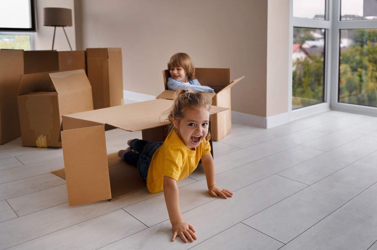 Bezpieczne mieszkanie dla dziecka: co sprawdzić przy odbiorze?